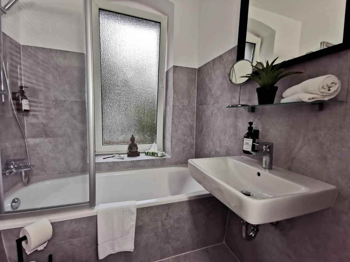 Bohnapartments Studio M City - Domplatz - Wlan - Vollausstattung إرفورت المظهر الخارجي الصورة